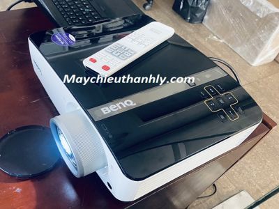 Máy chiếu BenQ MW767 cũ