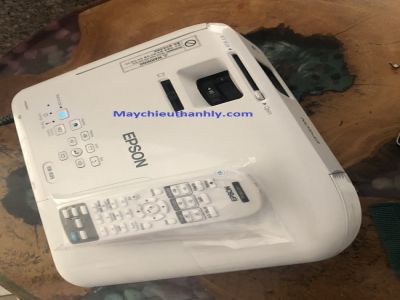 Máy chiếu Epson EB-X05 cũ