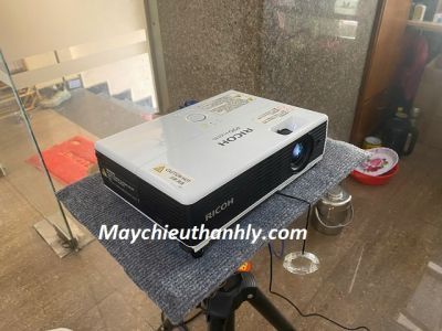 Máy chiếu Ricoh PJ X3241N cũ