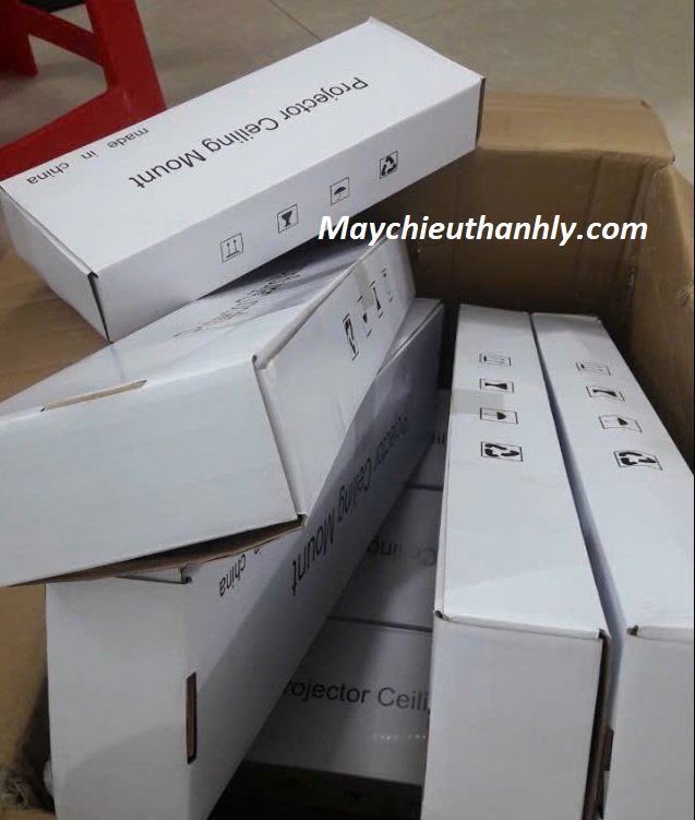 Khung treo máy chiếu
