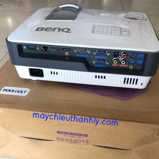 Máy chiếu BenQ MX816ST cũ 2
