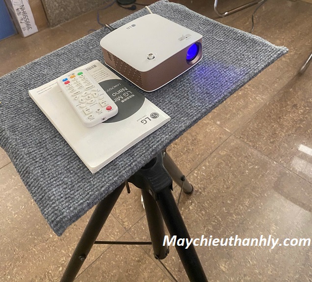 Máy chiếu LG PH150G 