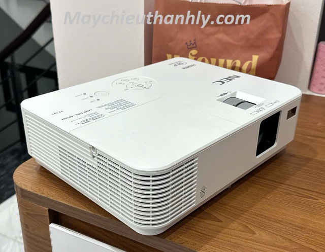 Máy chiếu Nec NP-VE303 cũ