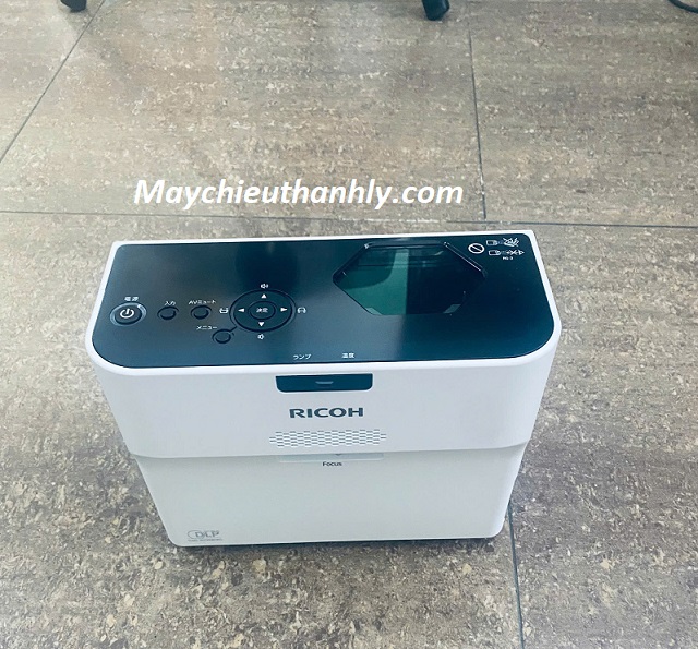 Máy chiếu siêu gần Ricoh PJWX4152N1 cũ