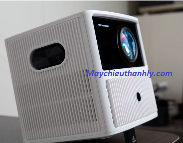 máy chiếu Beecube cũ