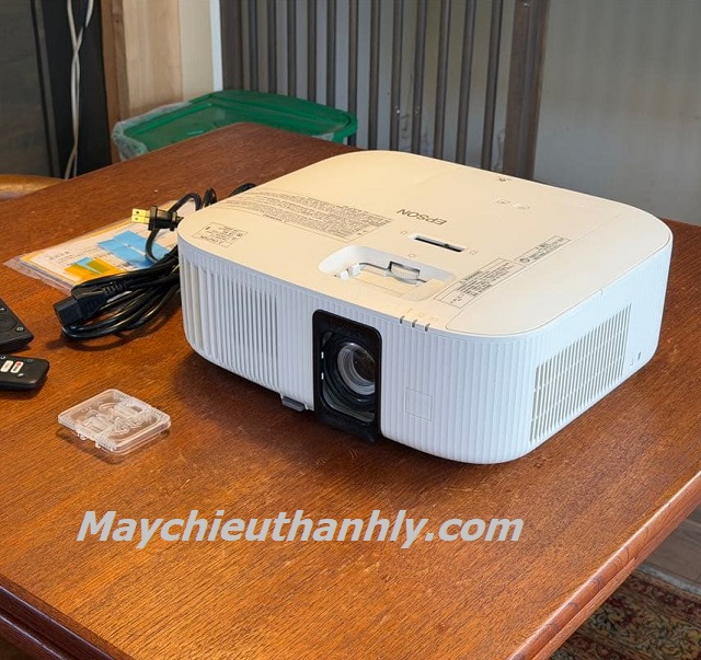 Máy chiếu Epson EH-TW6250 cũ