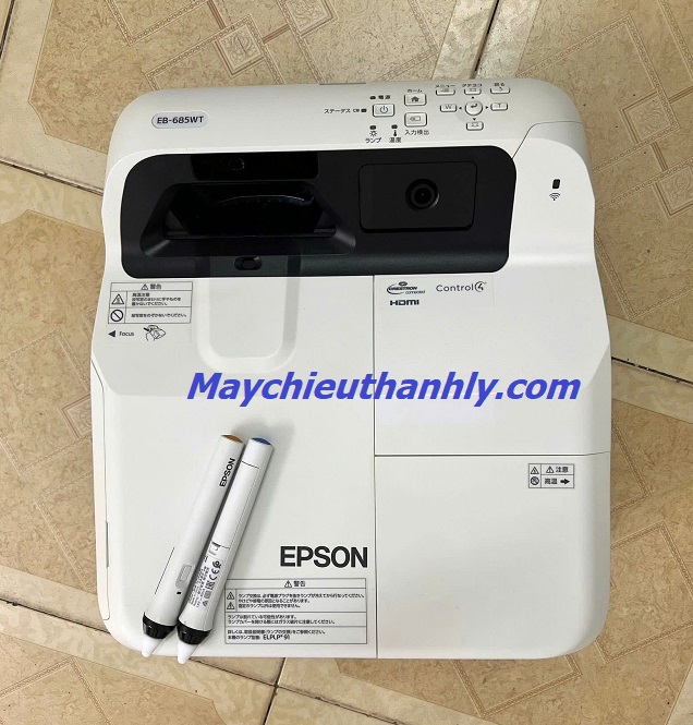 Máy chiếu Epson EB-685WT siêu gần cũ