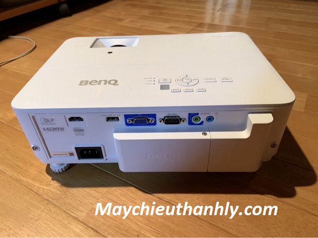 Máy chiếu BenQ Th685i 